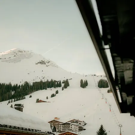 Schwarzwand فندق